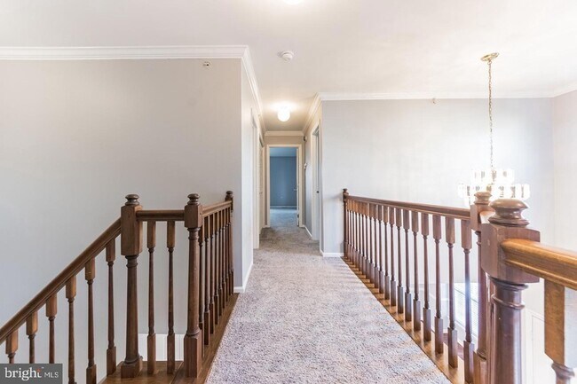 Building Photo - 926 Bentley Ct