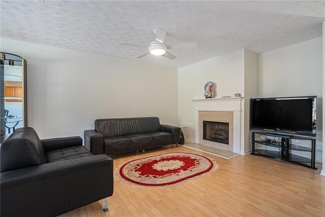 Building Photo - 2651 Waverly Hills Dr