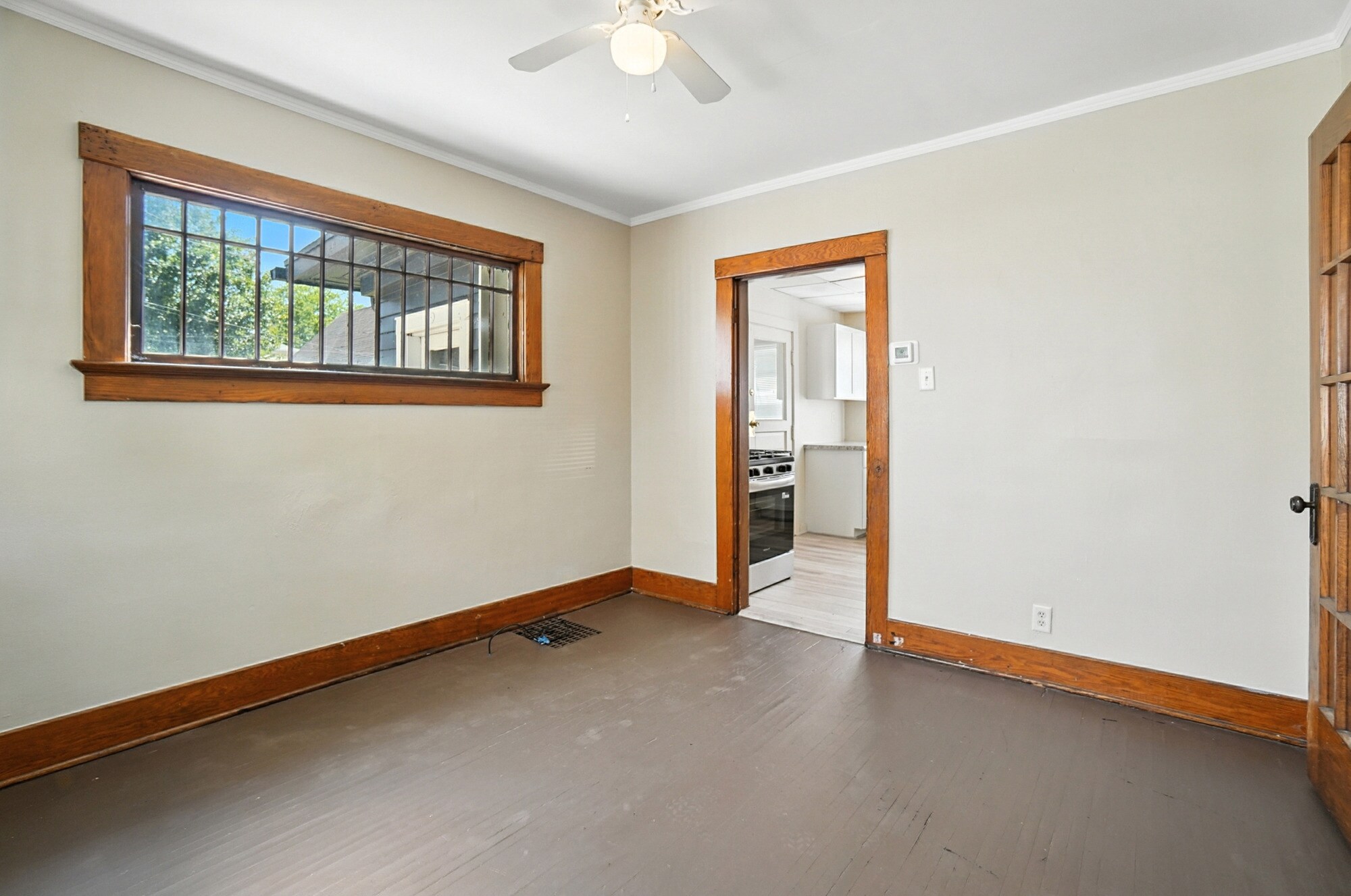 Building Photo - 2911 Broadway