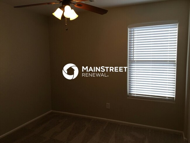 Building Photo - 2503 W White Feather Ln