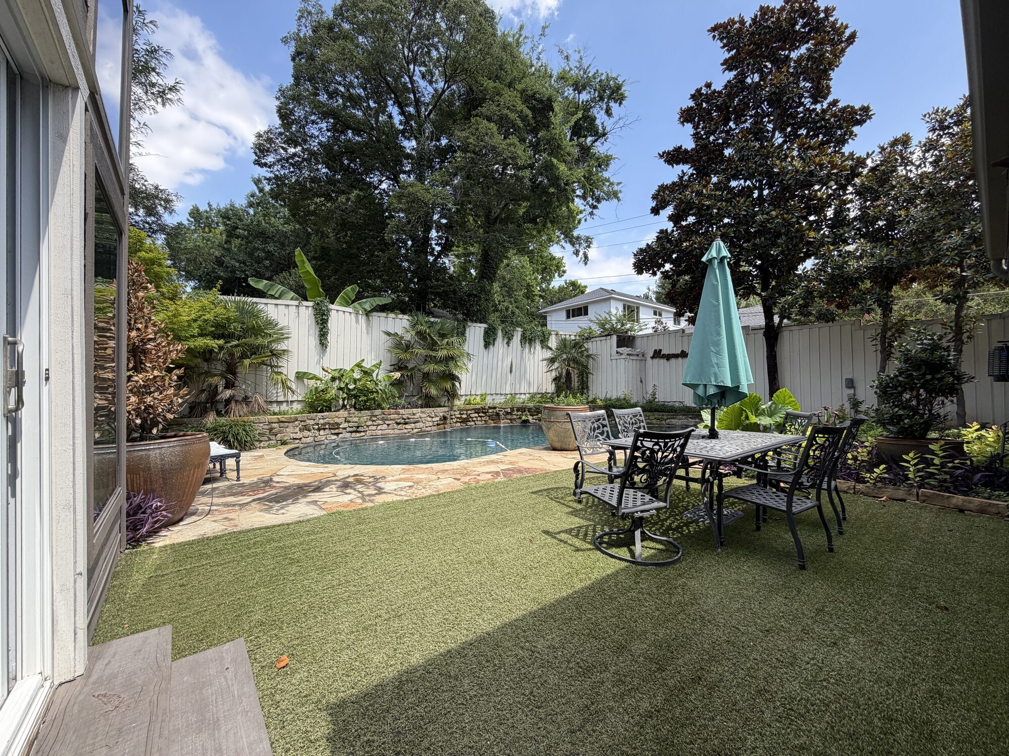 Back yard - 9120 Whitehurst Dr