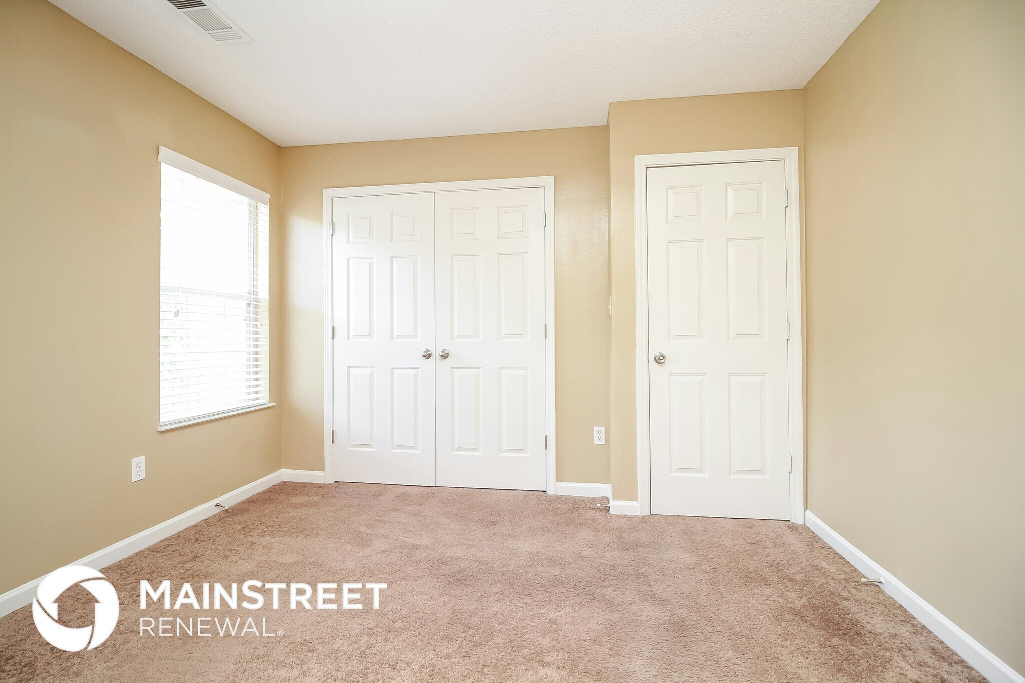 Building Photo - 7327 Fox Creek Dr