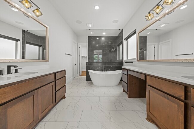 Building Photo - 19110 Wimberly Hills Ln