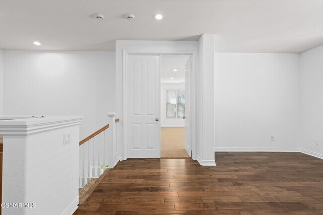Building Photo - 4659 Cielo Cir