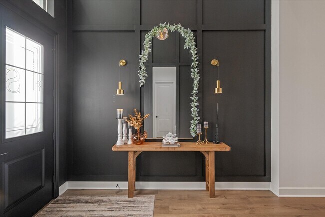 Building Photo - 4727 Estates Cir