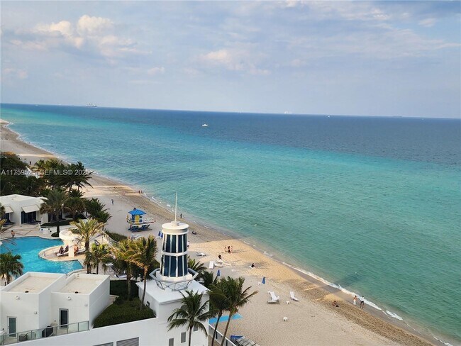 Building Photo - 3505 S Ocean Dr