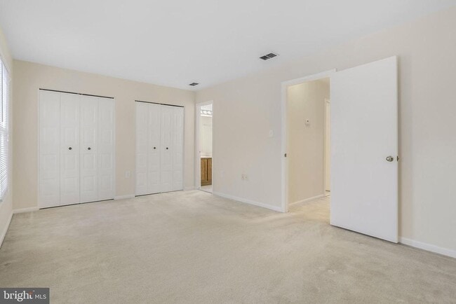 Building Photo - 5686 Chapel Run Ct