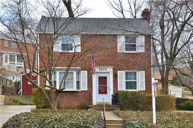 Primary Photo - 2604 Parker Ave