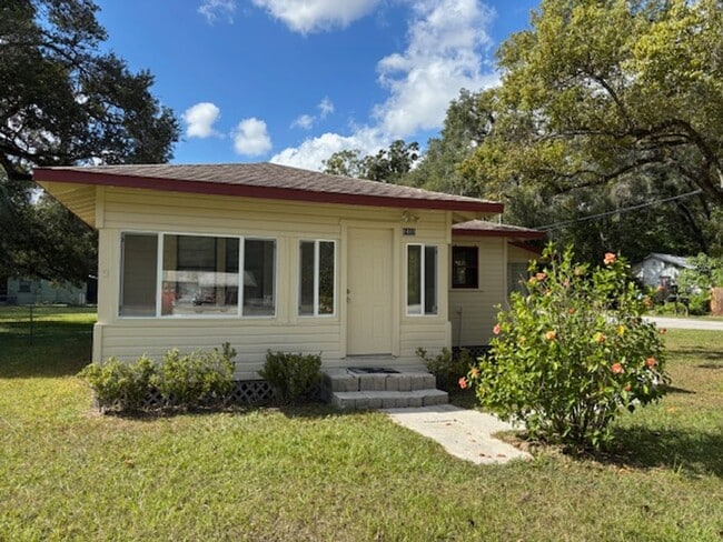 Building Photo - 8469 Cobb Rd