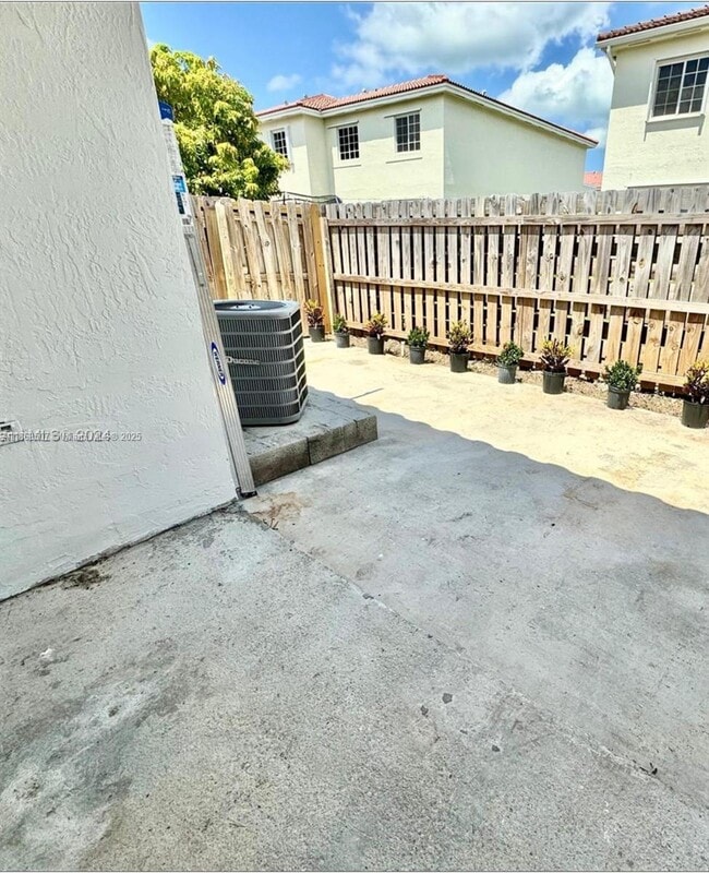Building Photo - 20749 SW 80th Pl