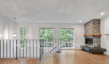Building Photo - 4202 Pinnacle Cir