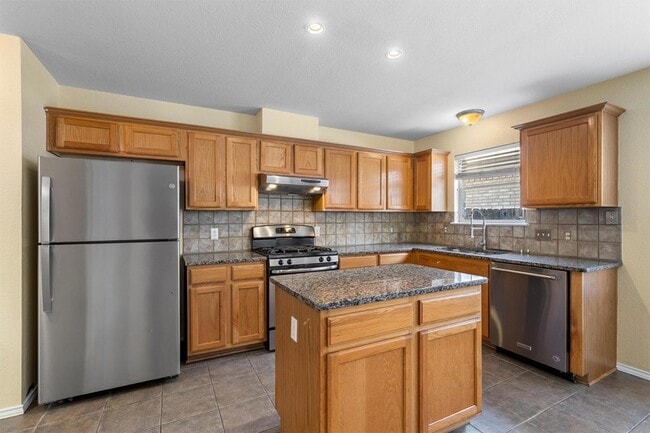 Building Photo - 8336 Alvin High Ln