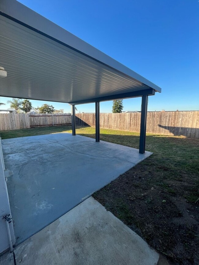 Building Photo - 3BR/2BA Family Home In San Diego
