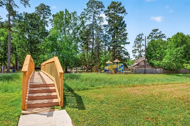 Building Photo - 31722 Royal Woods Ct