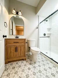 Building Photo - 12527 Heykens Ln