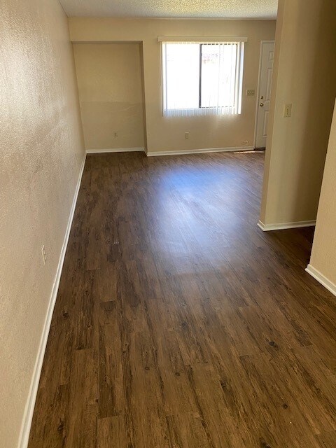 Building Photo - 1160 Barstow Rd