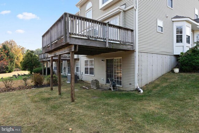 Building Photo - 123 Hearthstone Ln