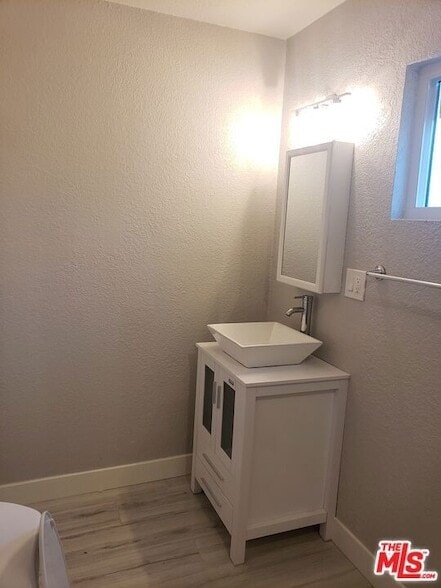 Building Photo - 3515 Lifur Ave