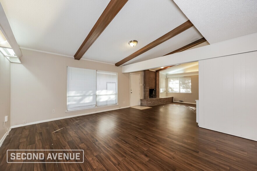 Building Photo - 3347 Navajo Pl