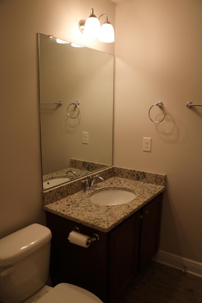 Building Photo - 8820 Little Cormorant Ln