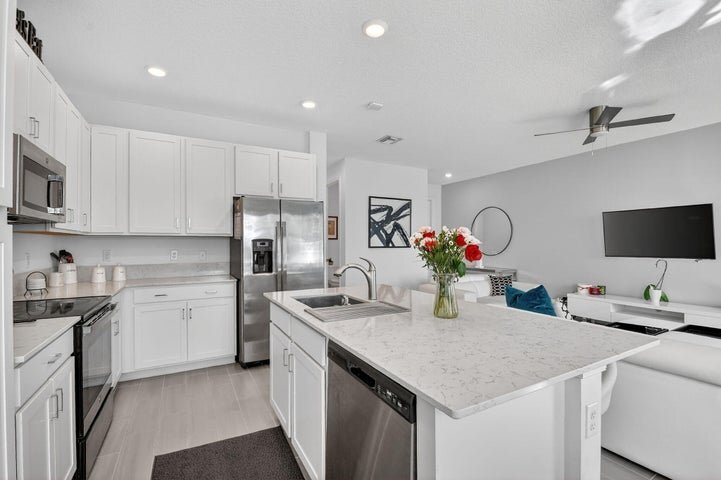 Building Photo - 4790 Navali Dr