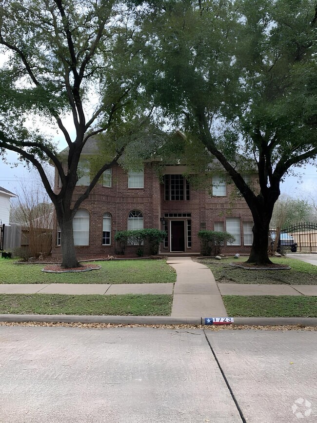 Building Photo - 1723 Rustic Oak Ln