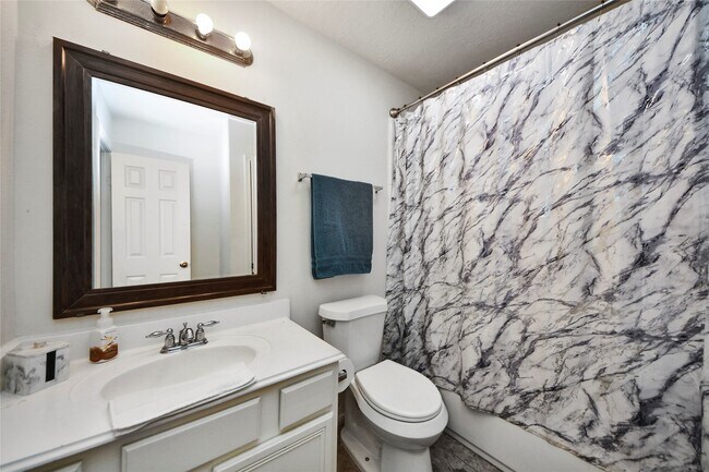 Building Photo - 9107 S Ferndale Pl Dr