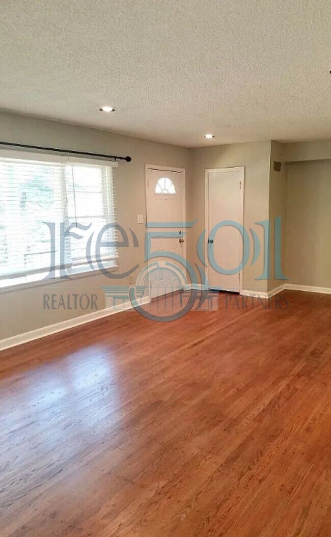 Building Photo - **Stunning New Rental Opportunity in Park Hill!**