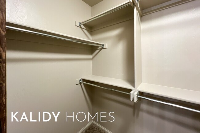 Building Photo - 12933 NW 3rd Terrace