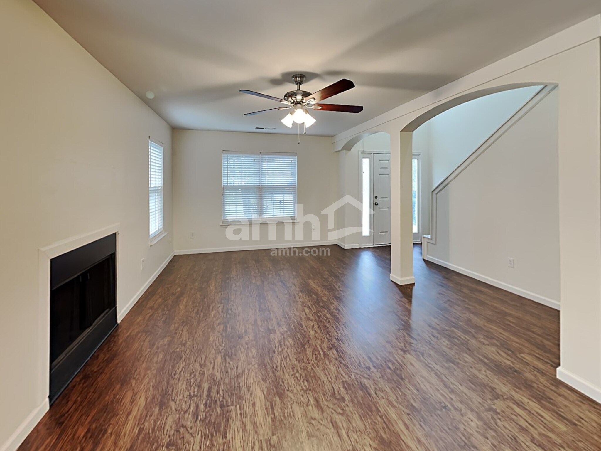 Building Photo - 500 Pawley Dr
