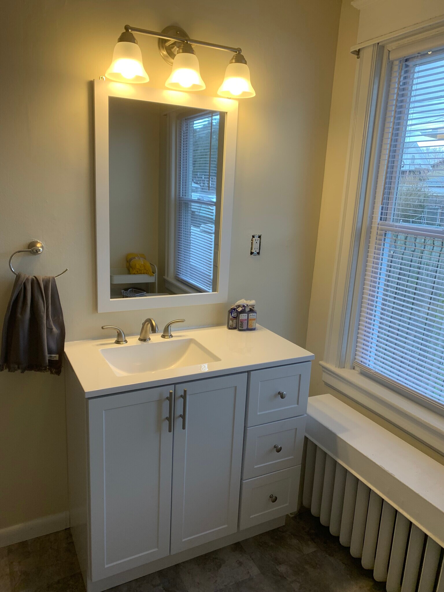 Building Photo - 724 N 19th St