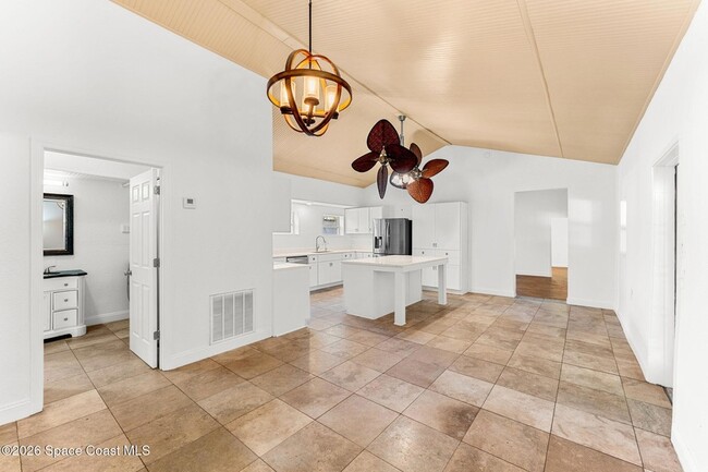 Building Photo - 1625 Hortana Dr