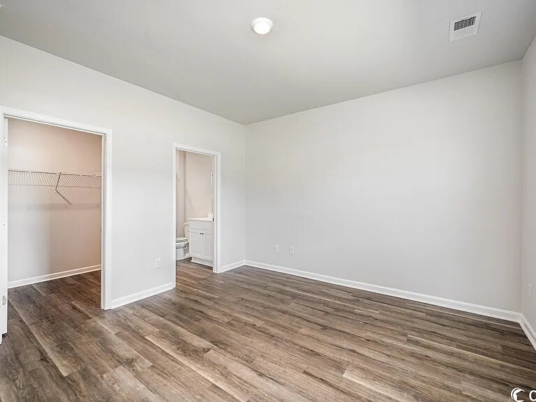 Building Photo - 170 Cassina Dr