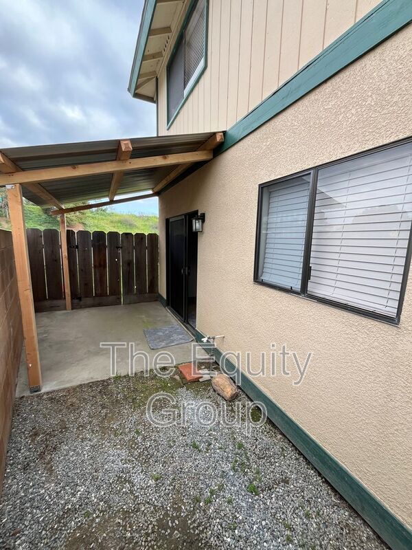 Building Photo - 351-360 N Capitola Ct