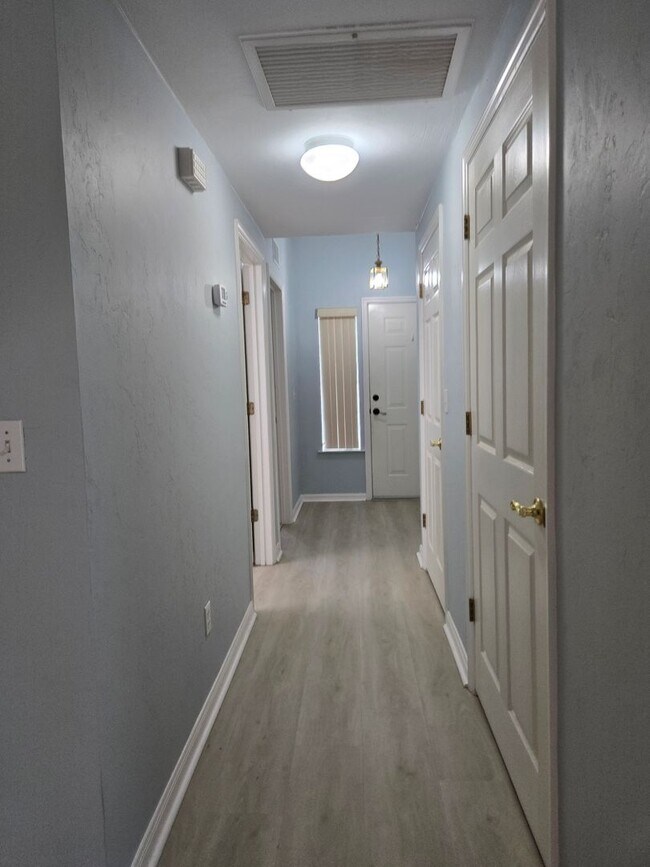 Building Photo - Beautiful & Spacious 3-Bedroom Home in Gated Community – 2-Car Garage!