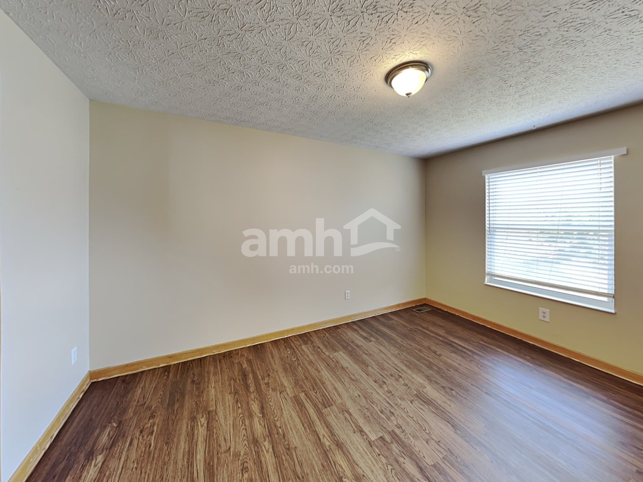 Building Photo - 808 Gascony Dr