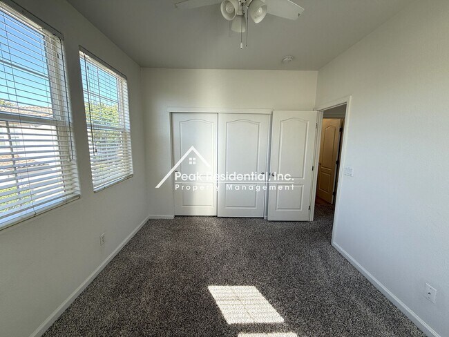 Building Photo - A Beautiful 3bd/2.5ba North Natomas Home with 2-Car Garage!