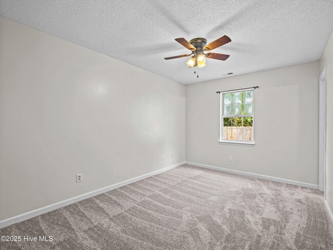 Building Photo - 3002 E Windgate Ct