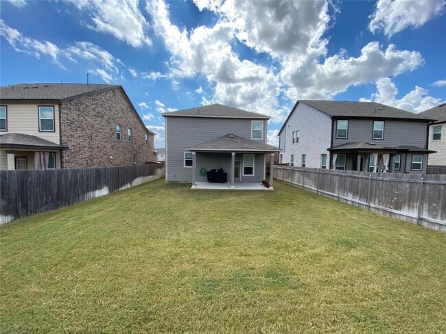 Building Photo - 4416 Avellino Dr