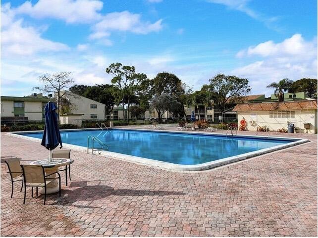 Building Photo - 4140 NW 90th Ave