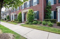 Building Photo - 8047 Canal St