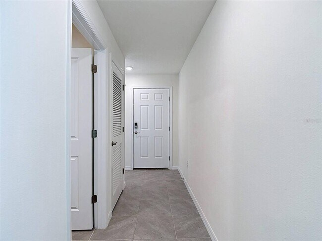Building Photo - 31115 Silver Stage Dr