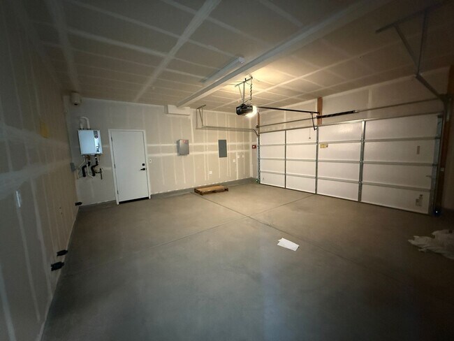 Building Photo - New Build with Large Backyard
