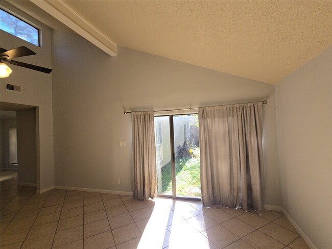 Building Photo - 11231 Glenforest Dr