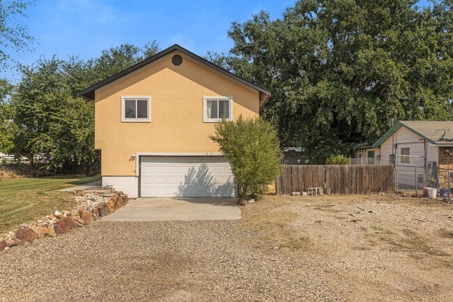 Building Photo - 14853 Burger Ln