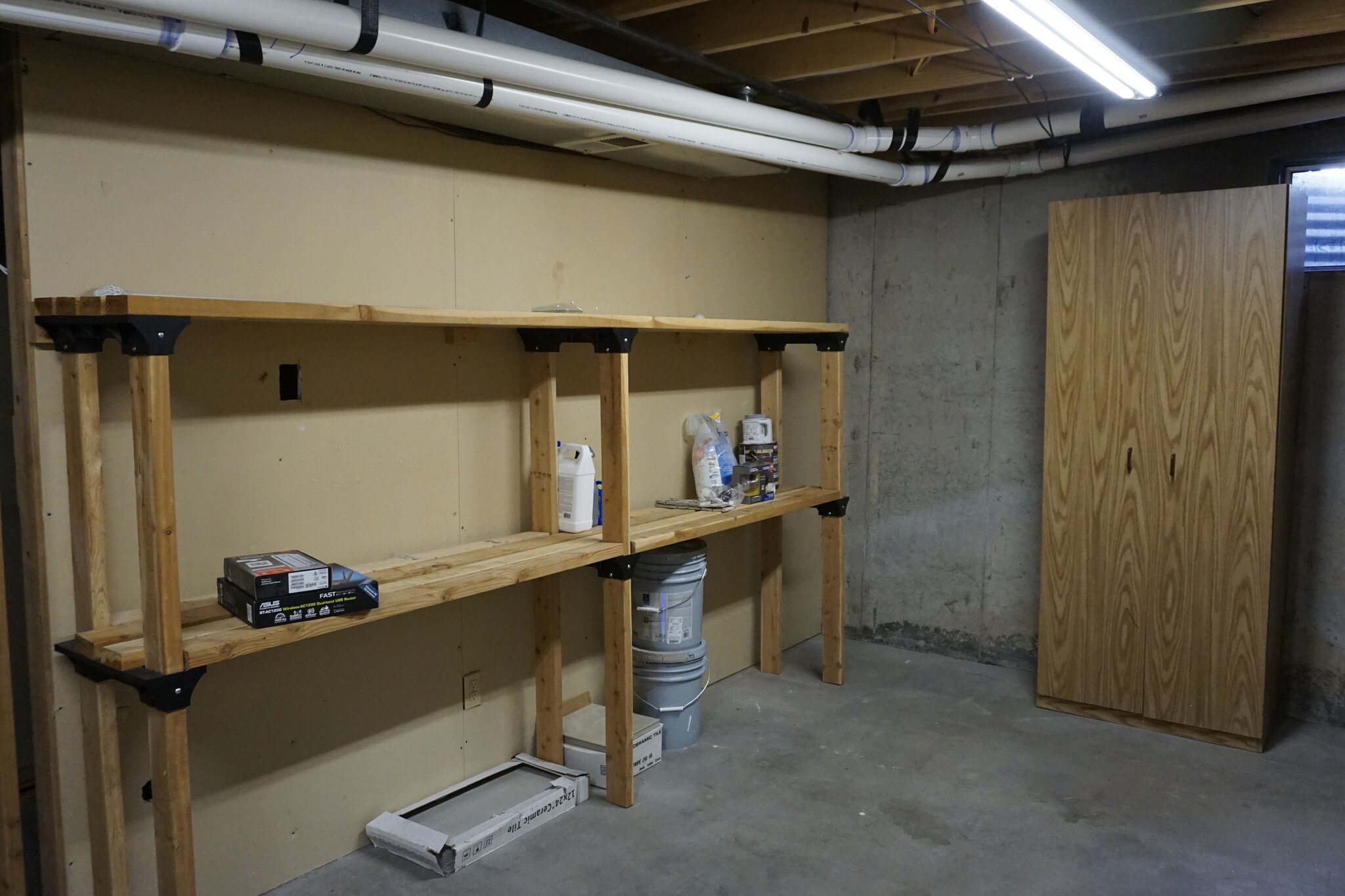 Building Photo - 16056 E Oxford Dr
