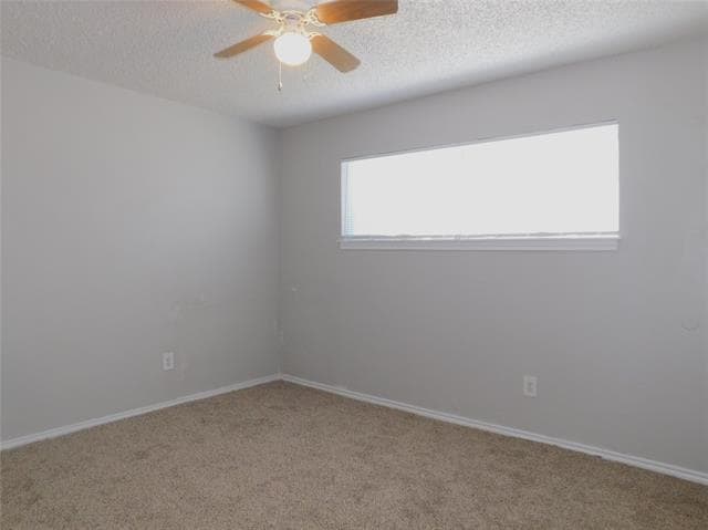 Building Photo - 401 Betchan Dr