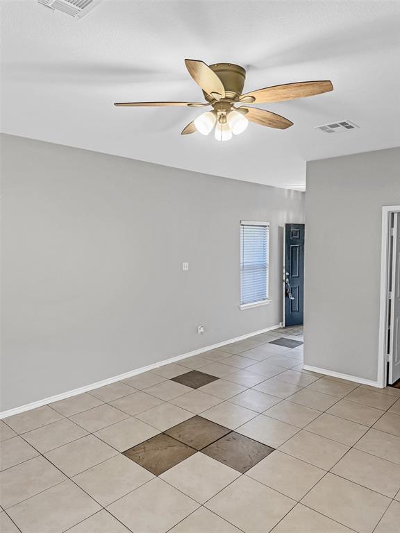 Building Photo - 4028 Enchanted Rock Cove