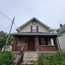 Building Photo - 3 Bedroom on a quiet street