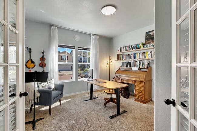 Building Photo - Exceptional 2 Story With Finished Basement!